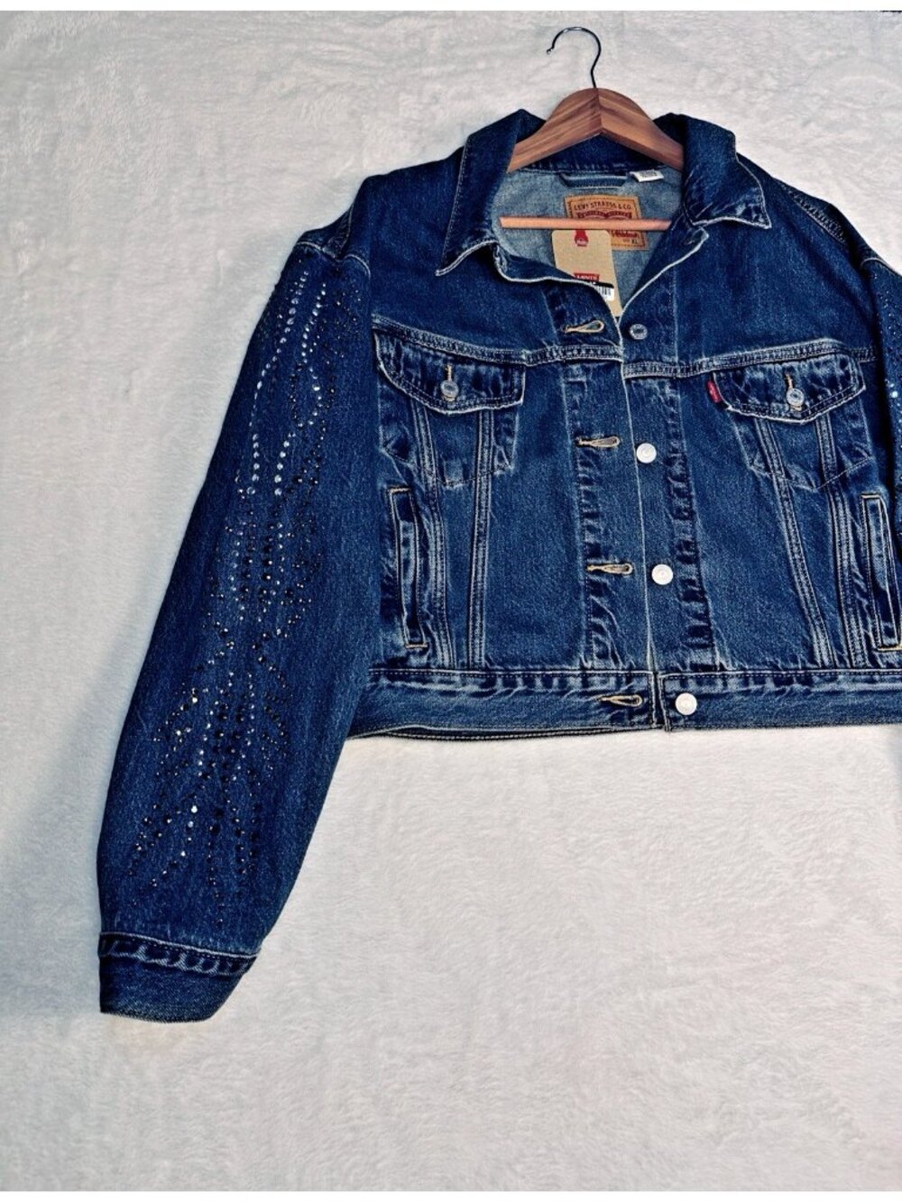 Levi's 90's Trucker Jacket Sz XL Shrunken Rhinestone Denim Jacket D.Wash Western - Picture 8 of 12